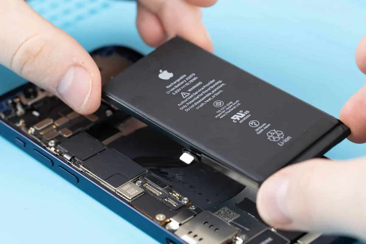 Phone battery replacement service - swollen battery repair and new battery installation